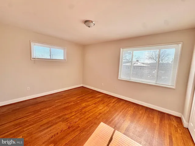 $2,700 | 3927 Vermont Avenue, Alexandria, VA 22304