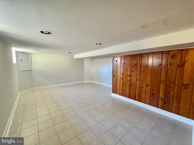 $2,700 | 3927 Vermont Avenue, Alexandria, VA 22304