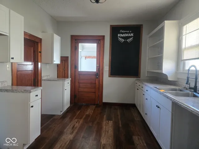 $128,900 | 324 South State Street, Sullivan, IN 47882