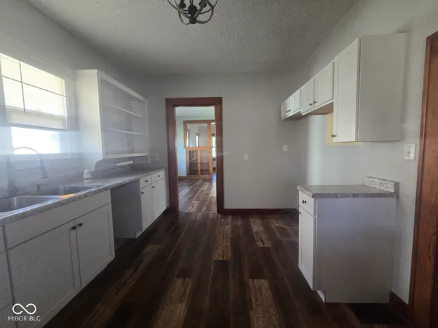 $128,900 | 324 South State Street, Sullivan, IN 47882