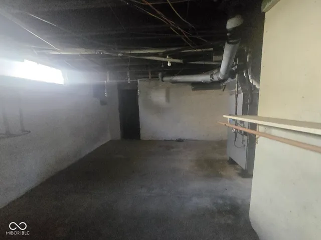 $128,900 | 324 South State Street, Sullivan, IN 47882