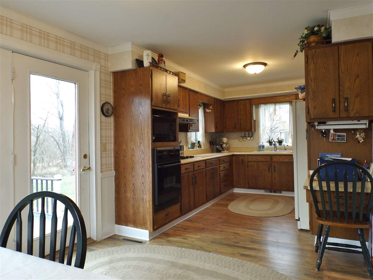 17501 Indianapolis Road Zanesville, IN 46799 - Photo 3 of 33