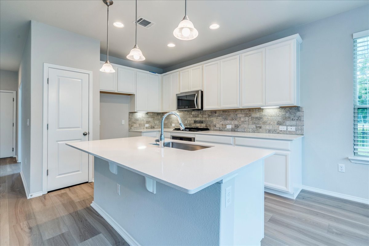 10515 Turnbull Loop Austin, TX 78717 - Photo 13 of 38