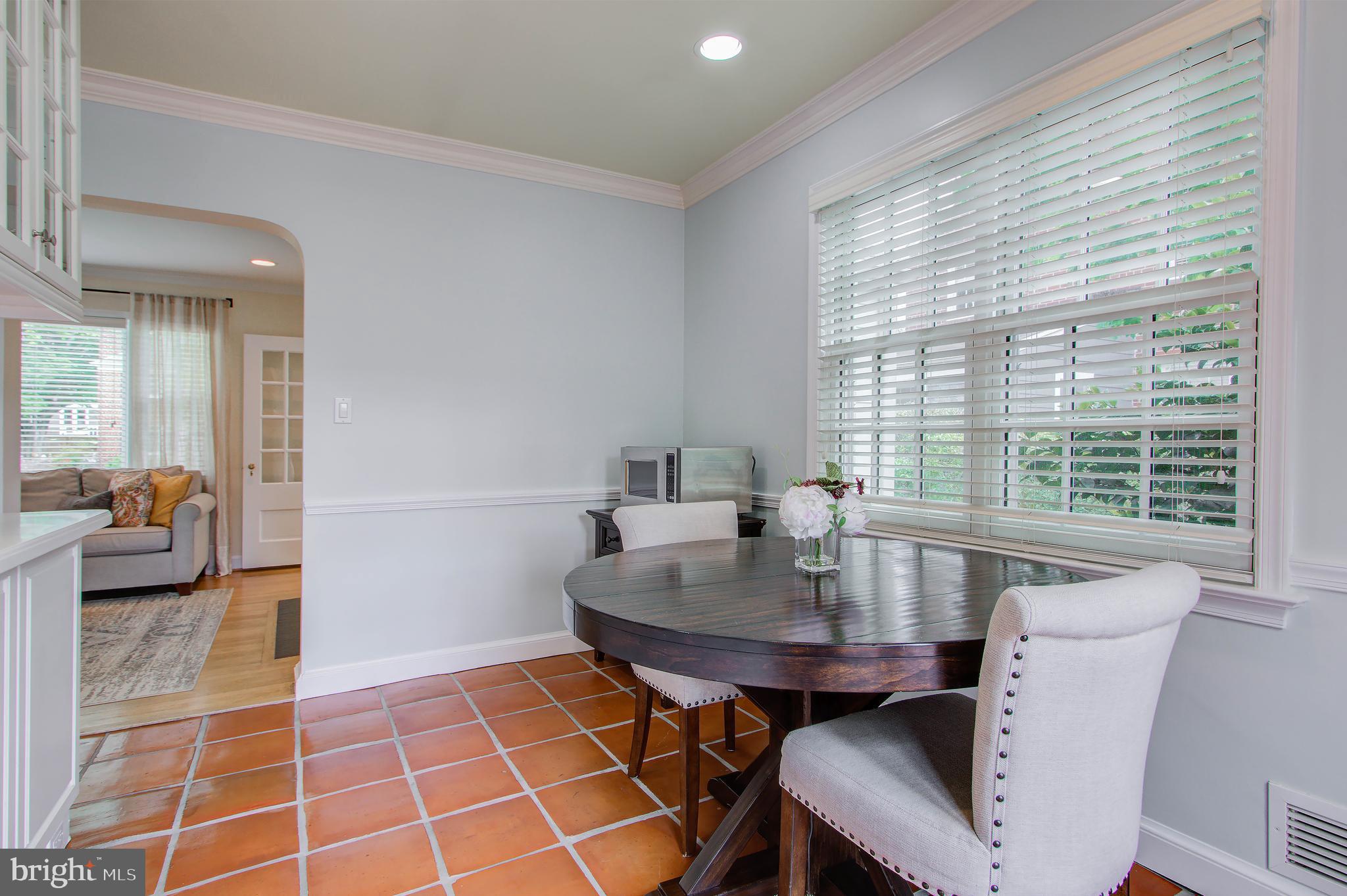 5814 Walton Road Bethesda, MD 20817 - Photo 11 of 29 Gallery Image 11