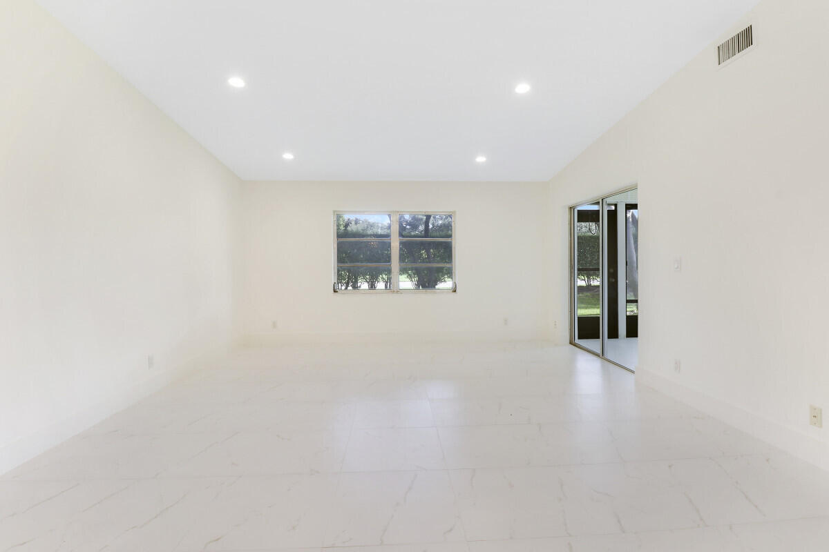 8273 Springtree Road Boca Raton, FL 33496 - Photo 24 of 31 House-251jpg