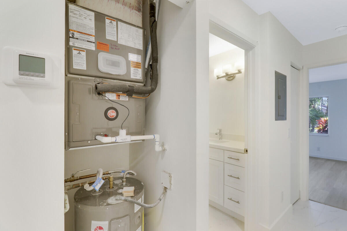 8273 Springtree Road Boca Raton, FL 33496 - Photo 25 of 31 House-101jpg