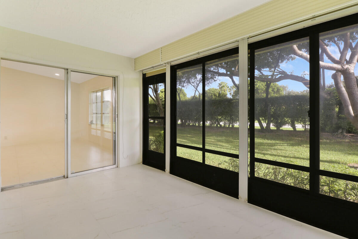 8273 Springtree Road Boca Raton, FL 33496 - Photo 29 of 31 House-301jpg