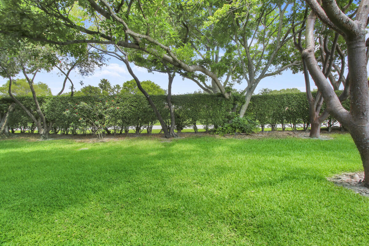 8273 Springtree Road Boca Raton, FL 33496 - Photo 30 of 31 House-281jpg