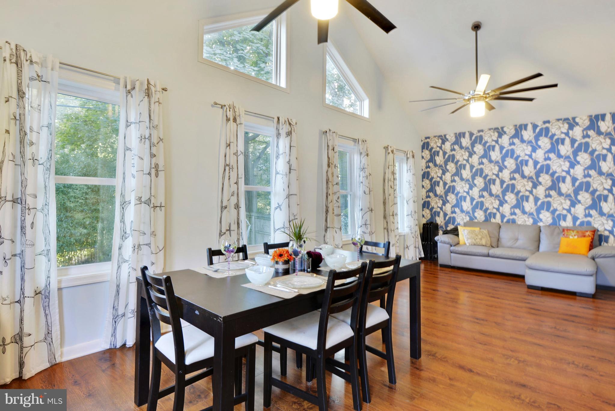 739 Anneslie Road Baltimore, MD 21212 - Photo 6 of 17 Family Room