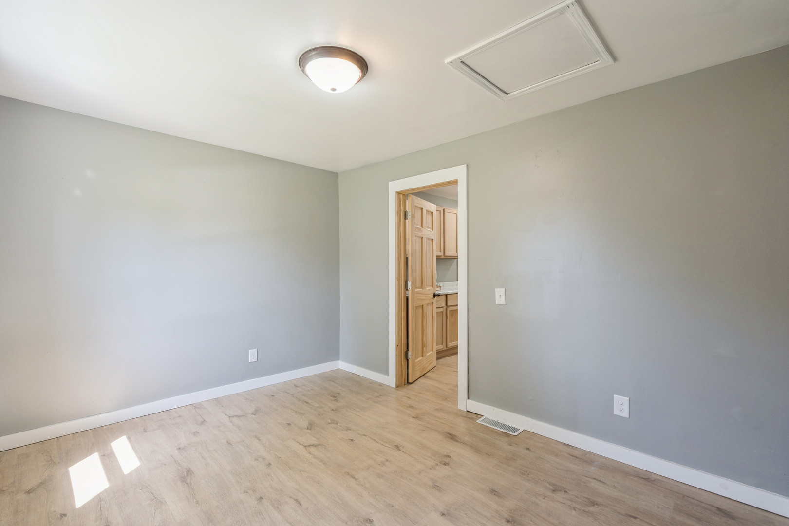 201 5th Street Colona, IL 61241 - Photo 11 of 19