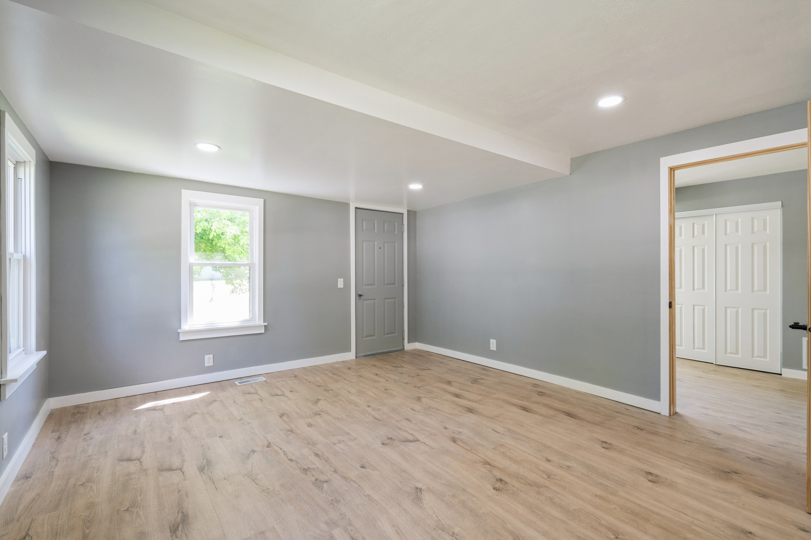 201 5th Street Colona, IL 61241 - Photo 3 of 19
