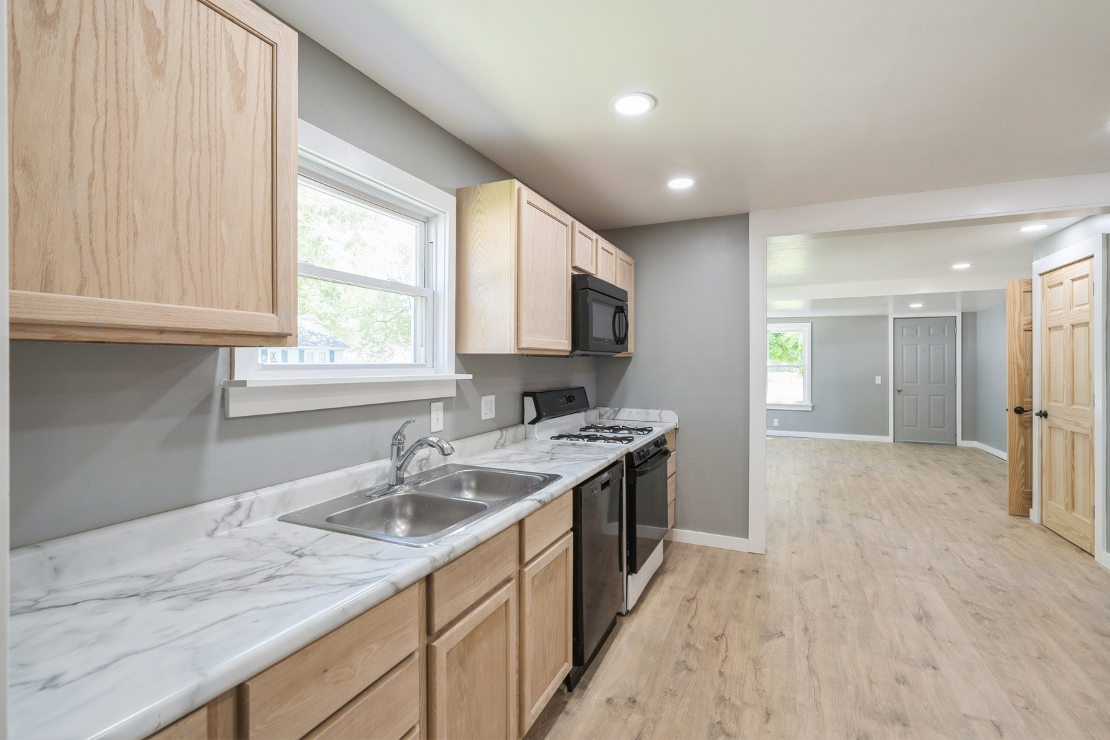 201 5th Street Colona, IL 61241 - Photo 7 of 19
