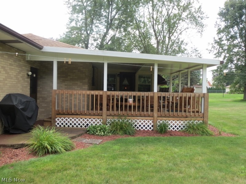 1204 Oak Tree Road Akron, OH 44320 - Photo 14 of 25
