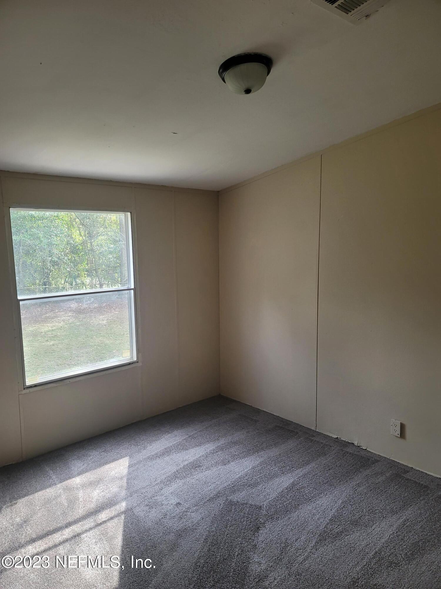 10029 Hogan Street Jacksonville, FL 32218 - Photo 12 of 38 20230217_141106