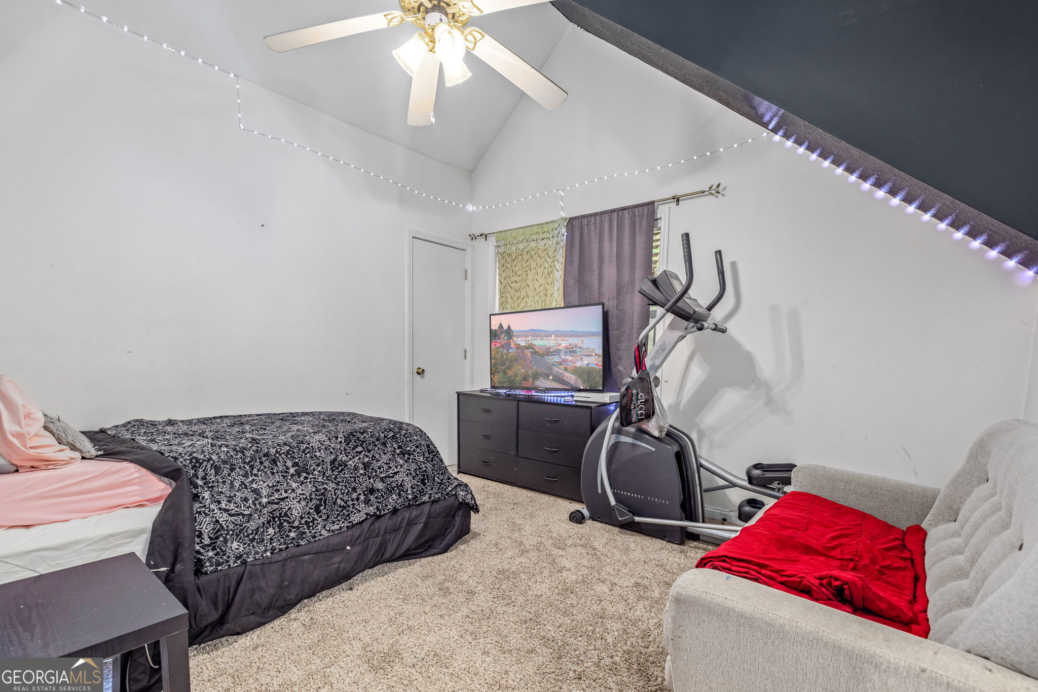 190 Sunset Oaks Drive Cornelia, GA 30531 - Photo 13 of 20 a bedroom with bed and a chandelier