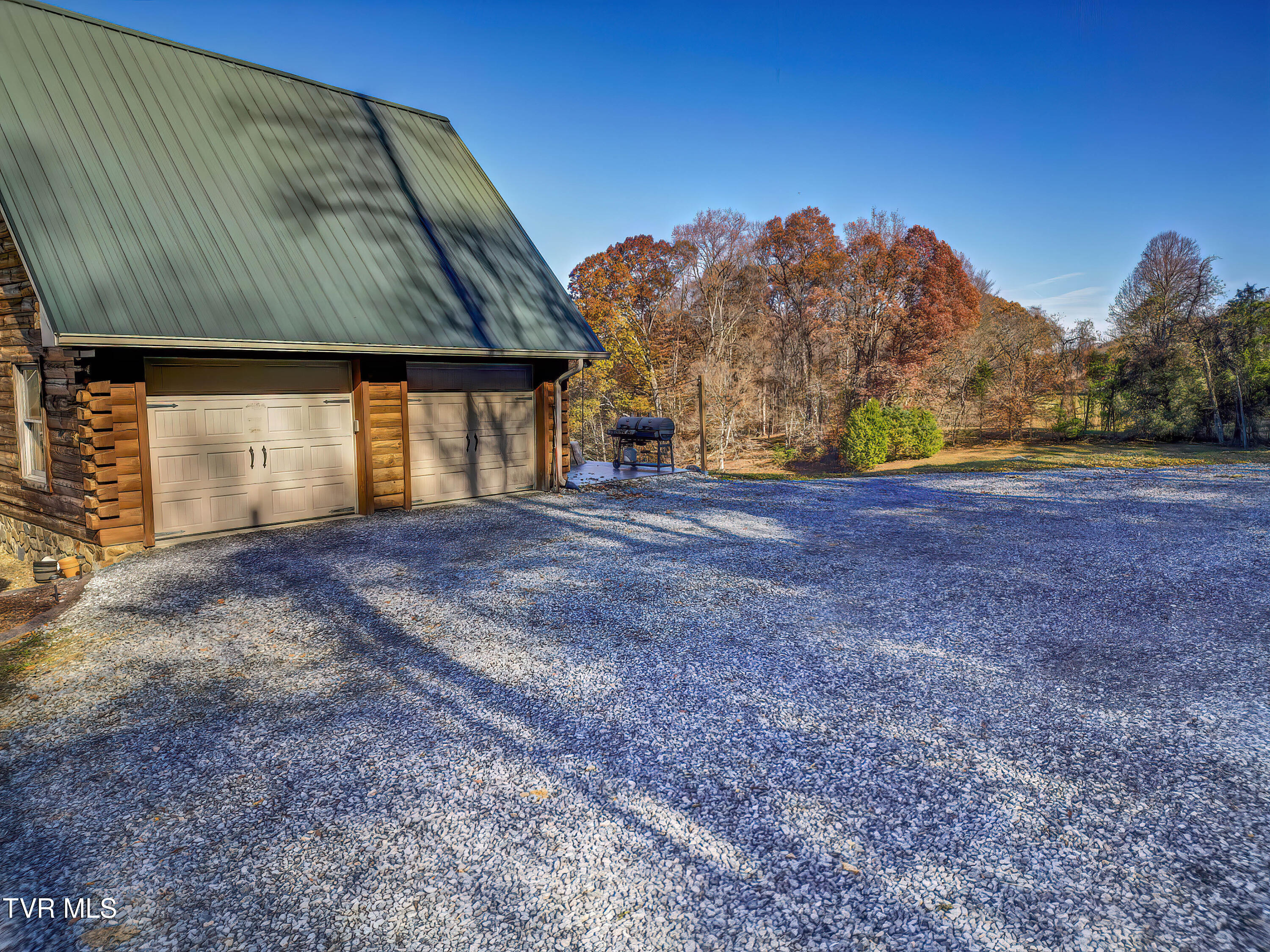255 Bank Drive Fall Branch, TN 37656 - Photo 12 of 51 Bank2-11