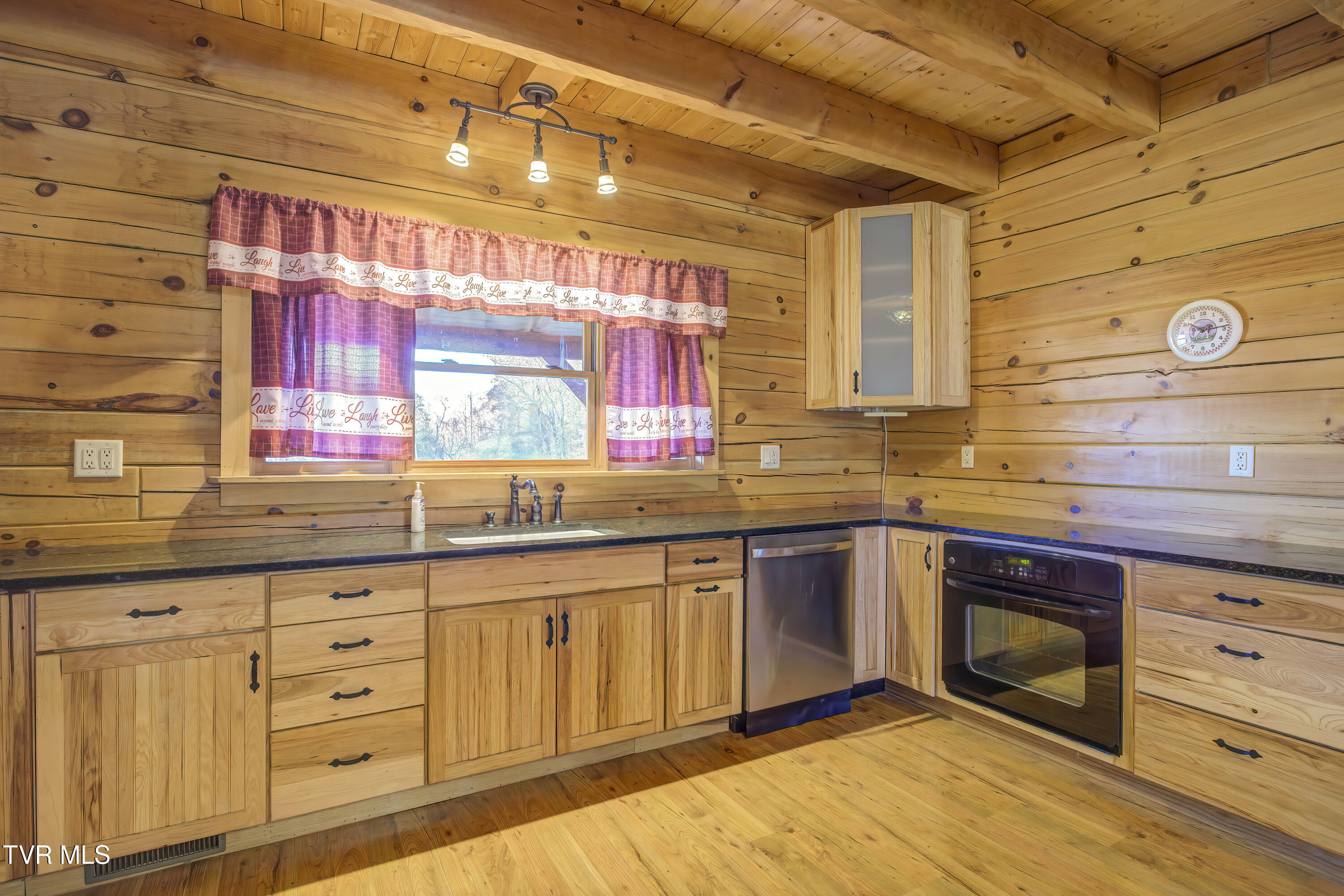 255 Bank Drive Fall Branch, TN 37656 - Photo 17 of 51 Bank2-18