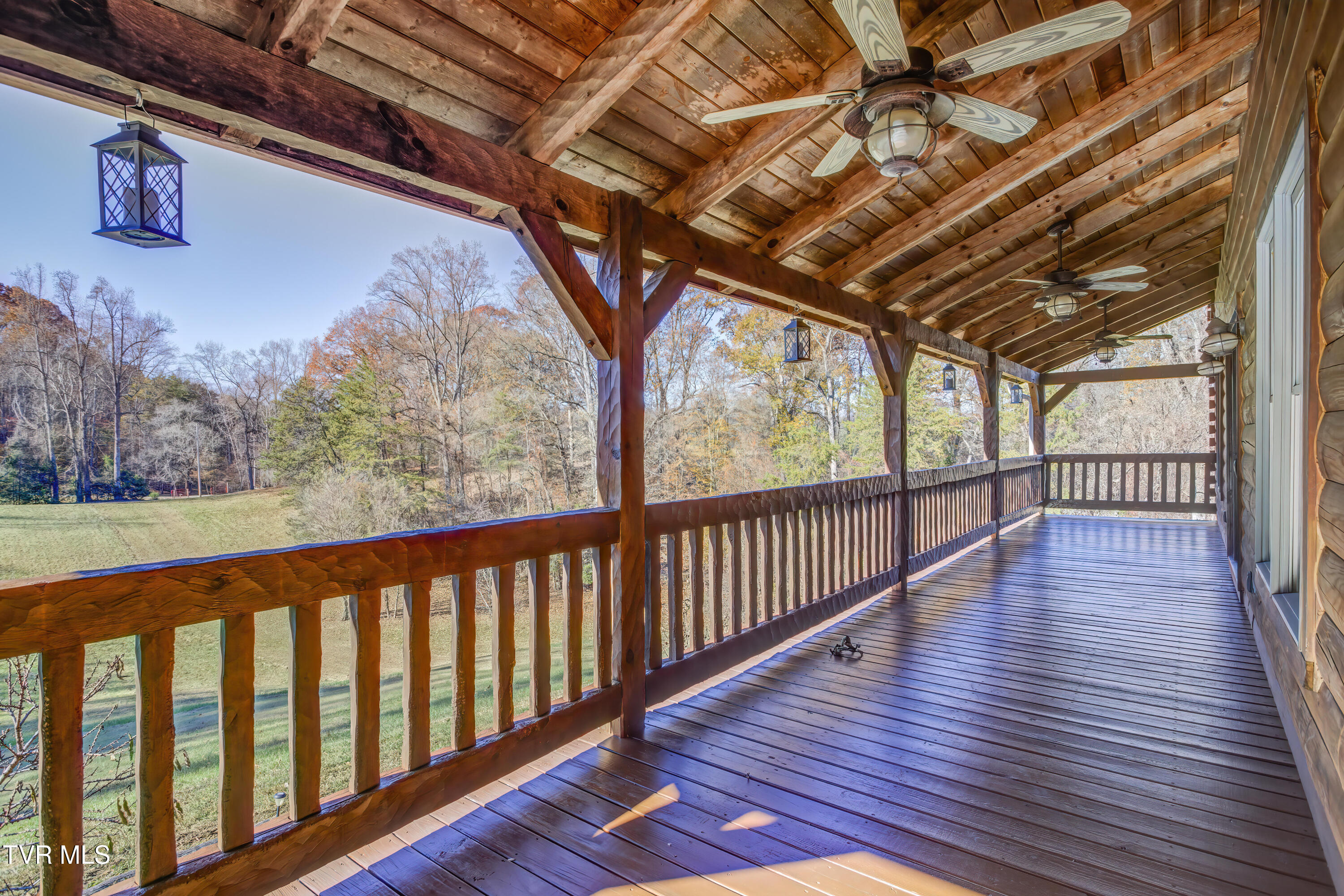 255 Bank Drive Fall Branch, TN 37656 - Photo 7 of 51 Bank2-5