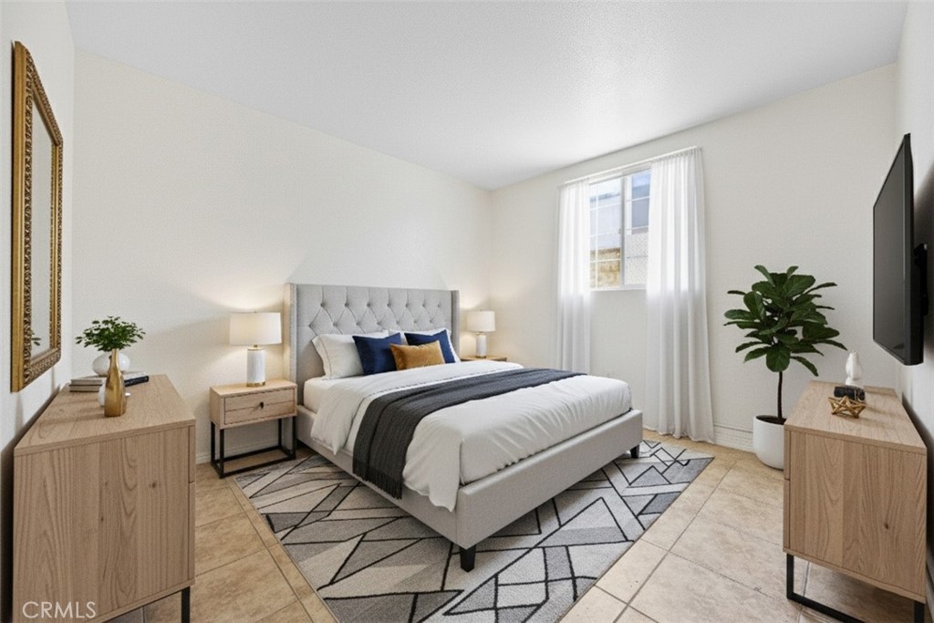 2409 West Corydon Street Compton, CA 90220 - Photo 11 of 45