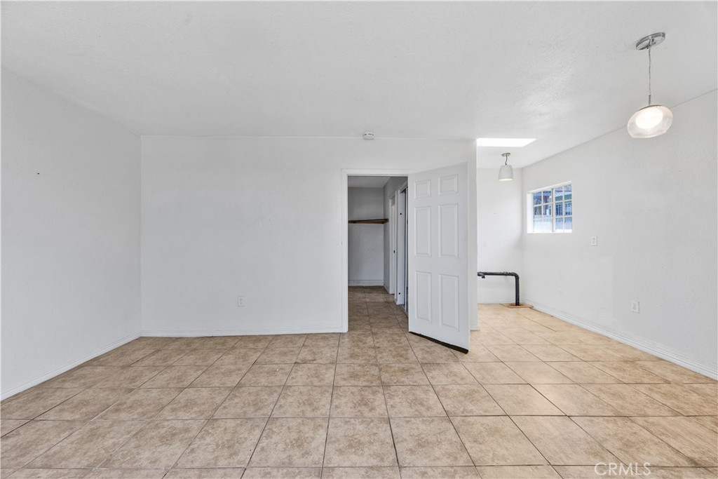 2409 West Corydon Street Compton, CA 90220 - Photo 26 of 45