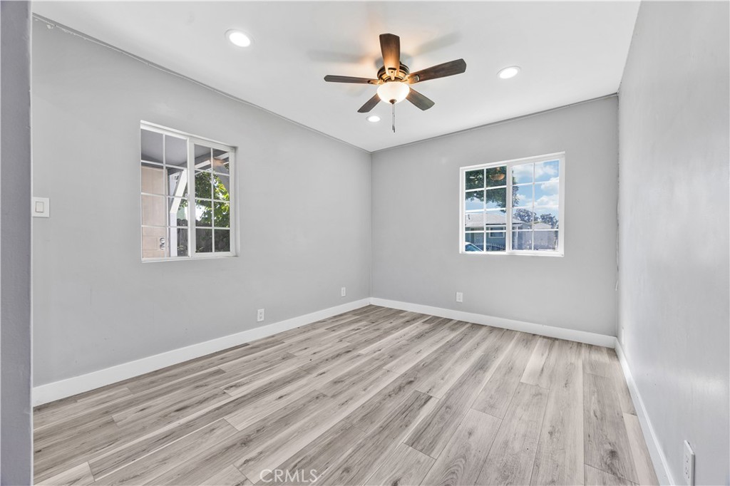 2409 West Corydon Street Compton, CA 90220 - Photo 32 of 45