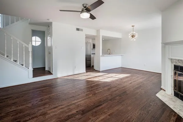 $2,300 | 5720 Marquita Avenue, Unit 5, Dallas, TX 75206