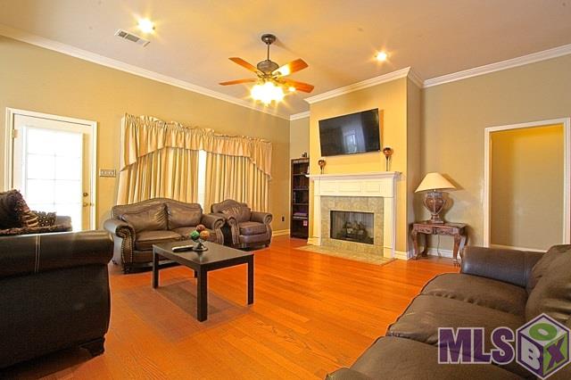 18340 Doc Olena Drive Baton Rouge, LA 70817 - Photo 4 of 13 Gallery Image 4