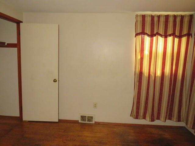 6821 Shannon Road Verona, PA 15147 - Photo 13 of 20 Gallery Image 13