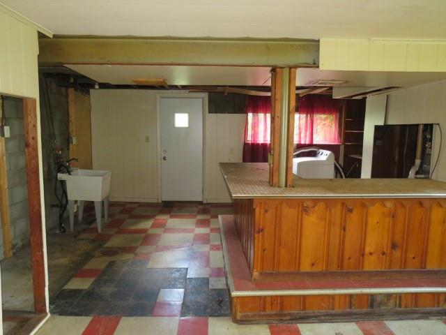 6821 Shannon Road Verona, PA 15147 - Photo 10 of 20 Gallery Image 10