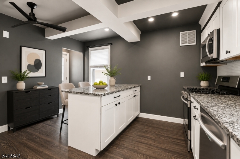 341 Huntington Road Union, NJ 07083 - Photo 8 of 22