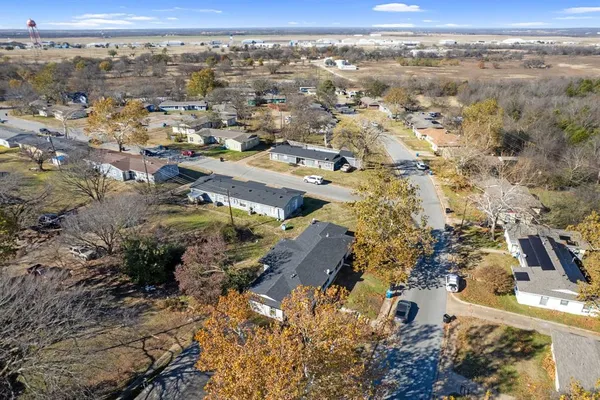 $230,000 | 36 Twining Drive, Denison, TX 75020