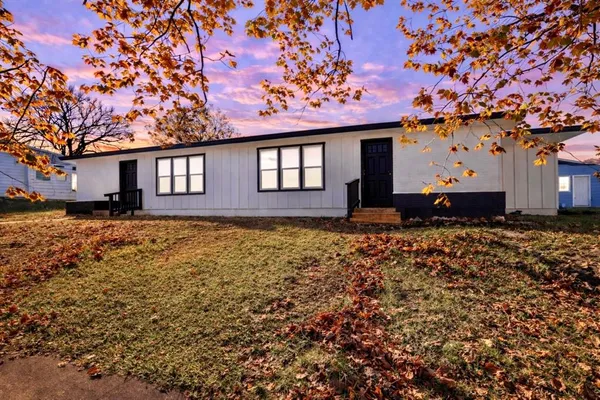 $230,000 | 36 Twining Drive, Denison, TX 75020