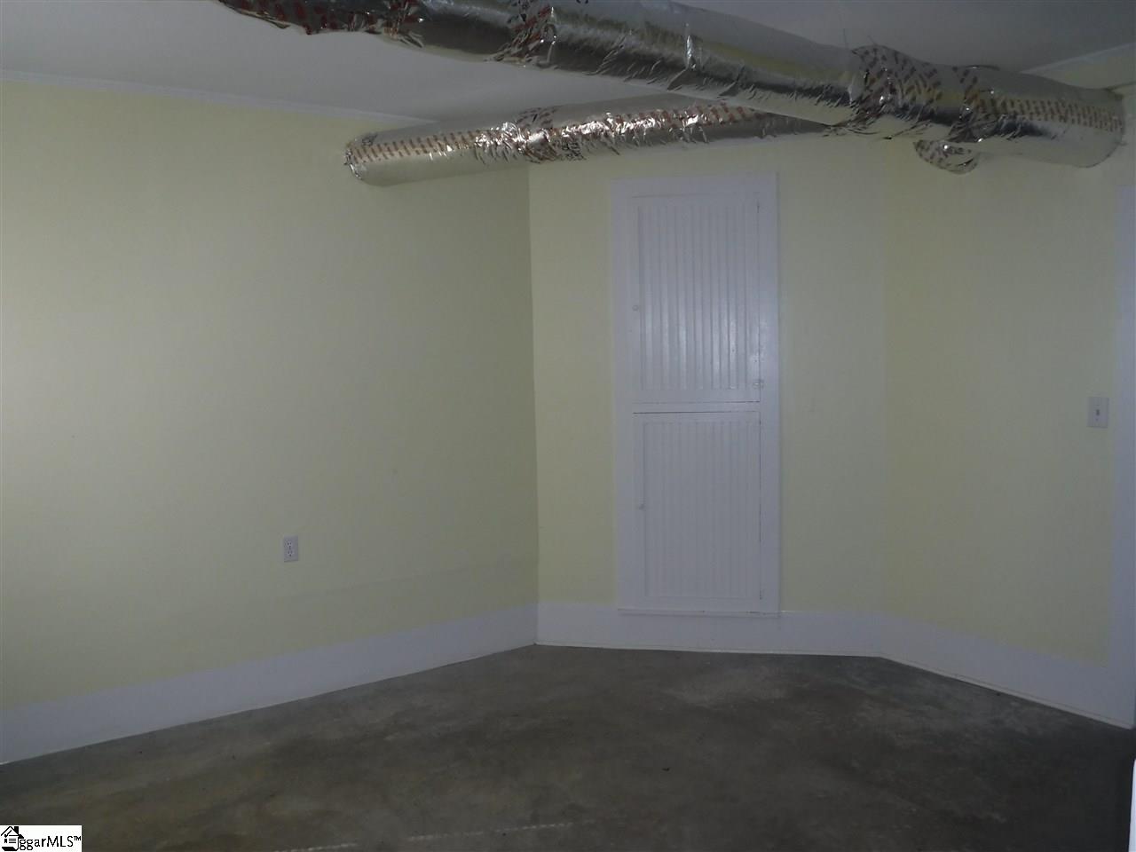 1229 Parker Road Enoree, SC 29335 - Photo 12 of 15