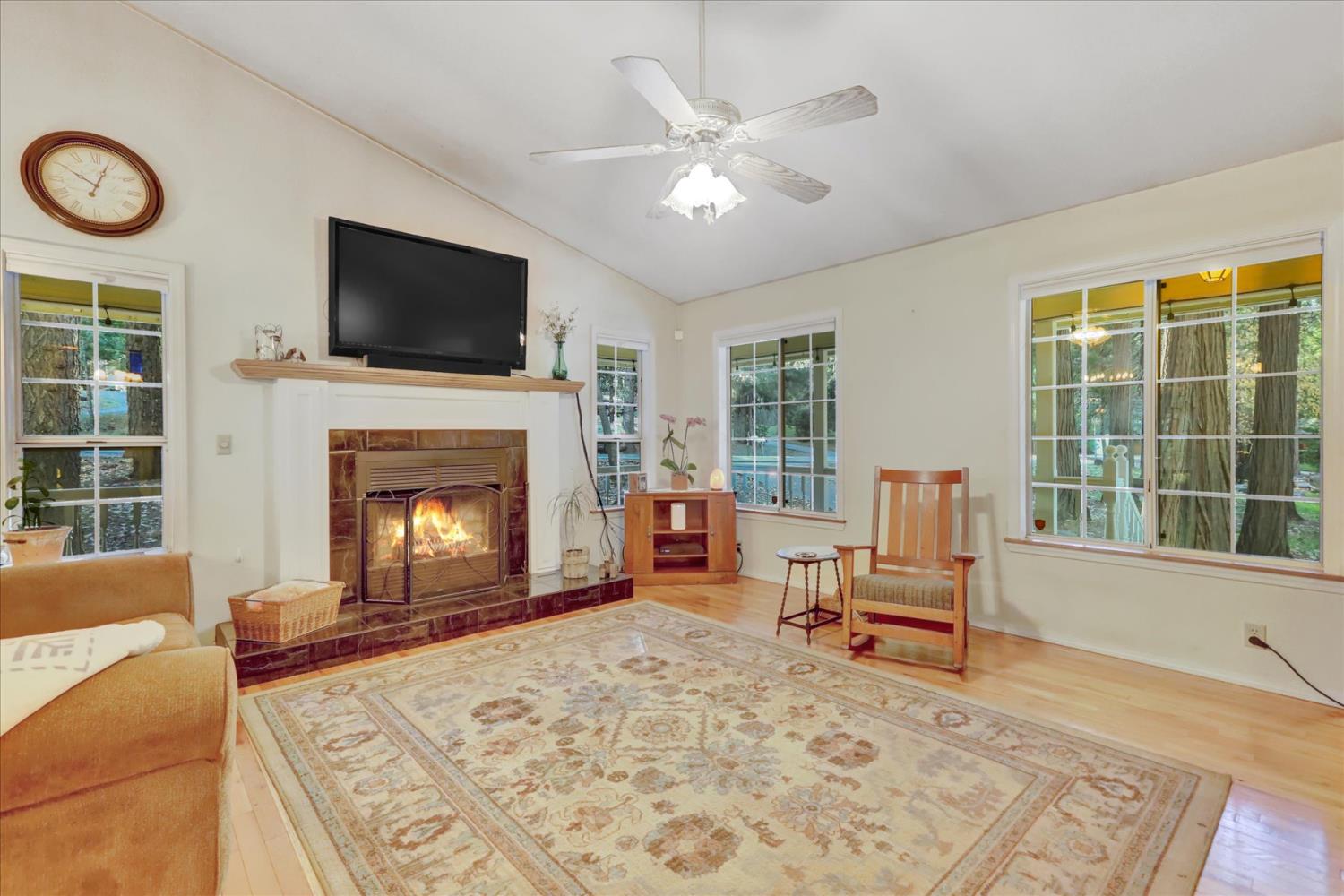 12746 Quaker Hill Cross Road Nevada City, CA 95959 - Photo 4 of 99