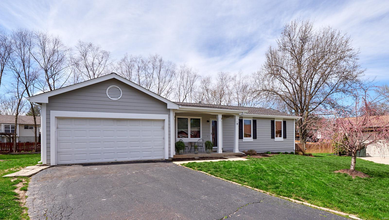 9 Bee Ridge Court St. Peters, MO 63376 - Photo 1 of 49