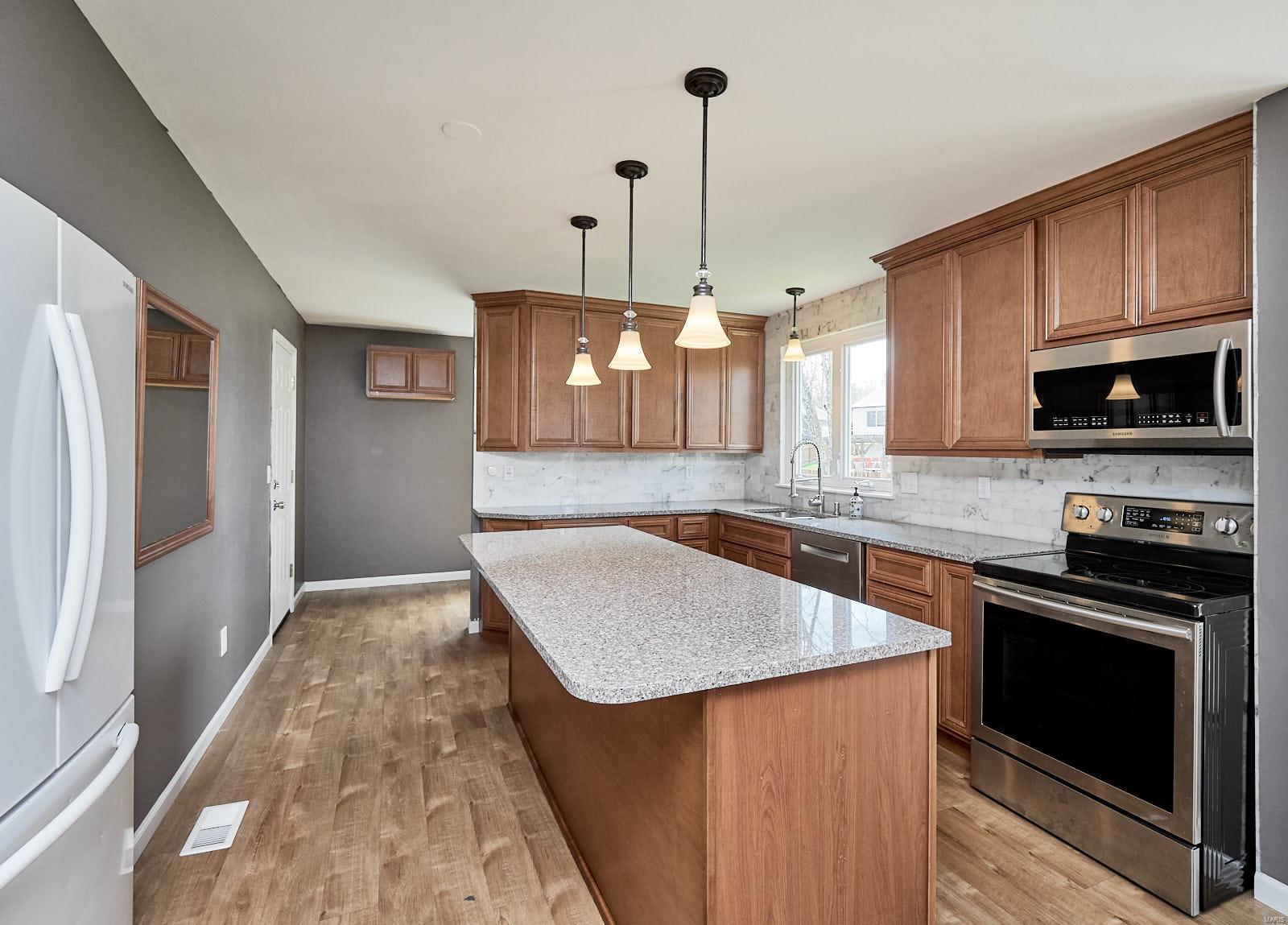 9 Bee Ridge Court St. Peters, MO 63376 - Photo 15 of 49