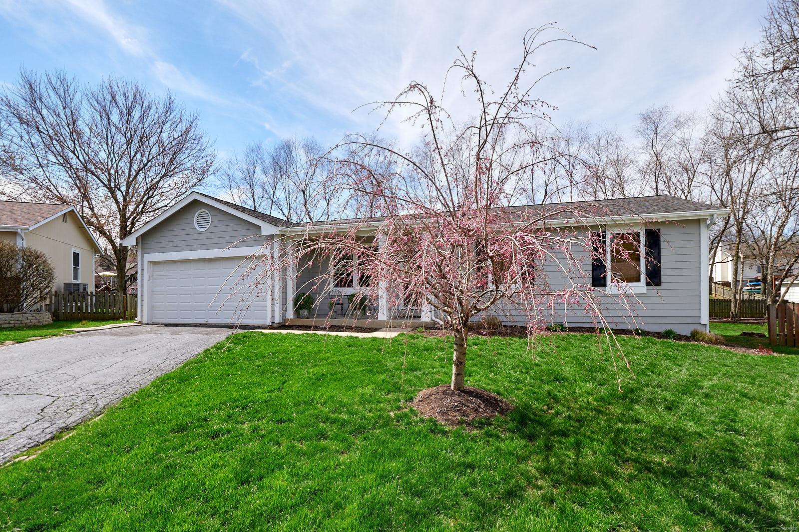 9 Bee Ridge Court St. Peters, MO 63376 - Photo 3 of 49