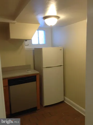$1,801 | 2509 Cliffbourne Place Northwest, Unit B, Washington, DC 20009