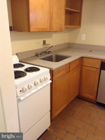 $1,801 | 2509 Cliffbourne Place Northwest, Unit B, Washington, DC 20009