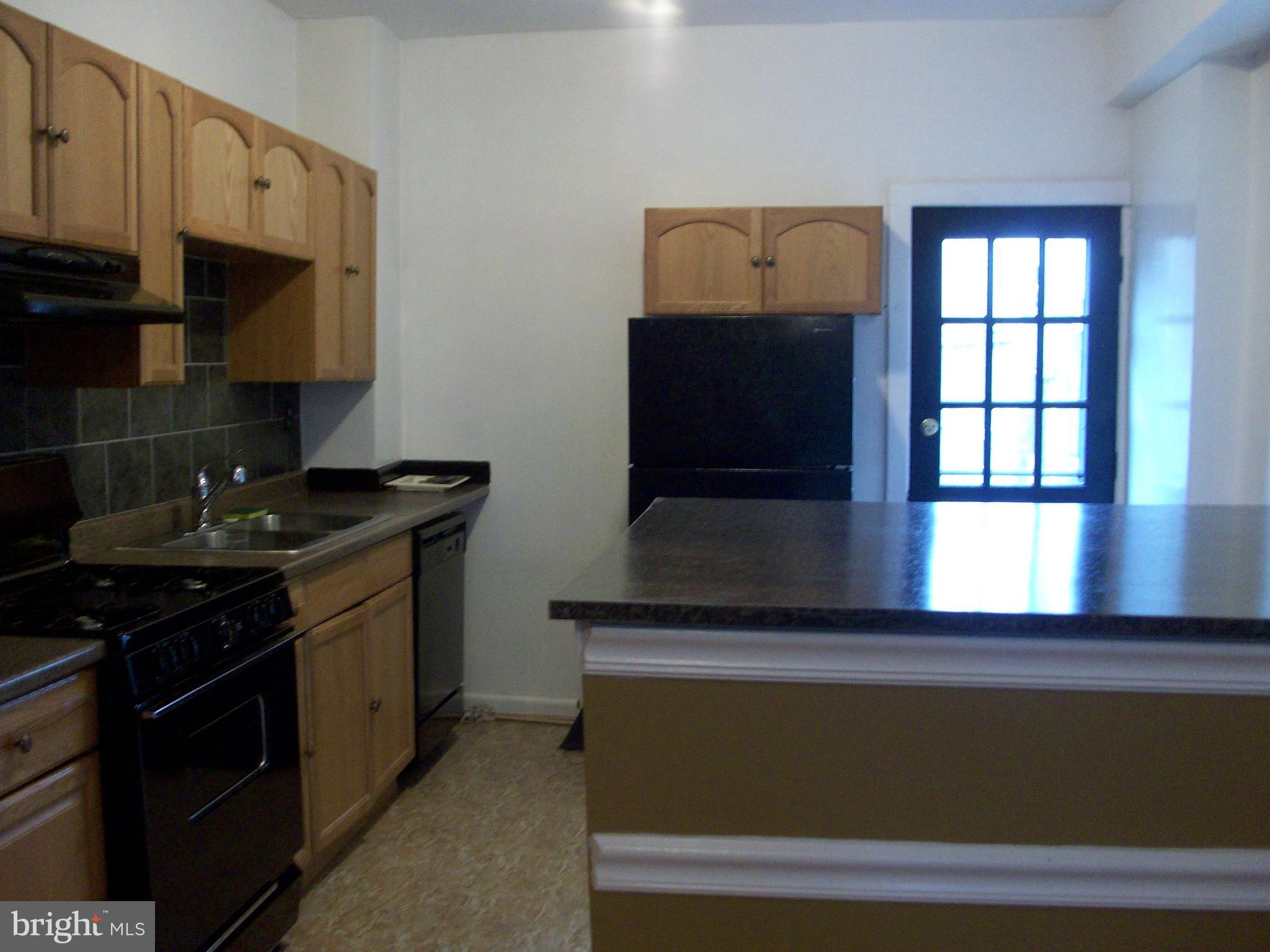 1703 Patapsco Street Baltimore, MD 21230 - Photo 6 of 14