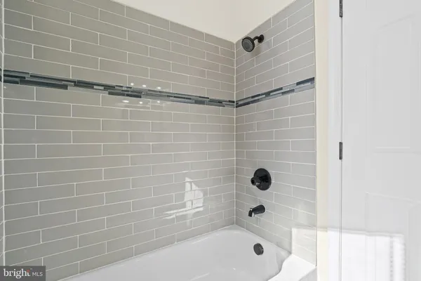 $165,000 | 2828 Woodbrook Avenue, Baltimore, MD 21217