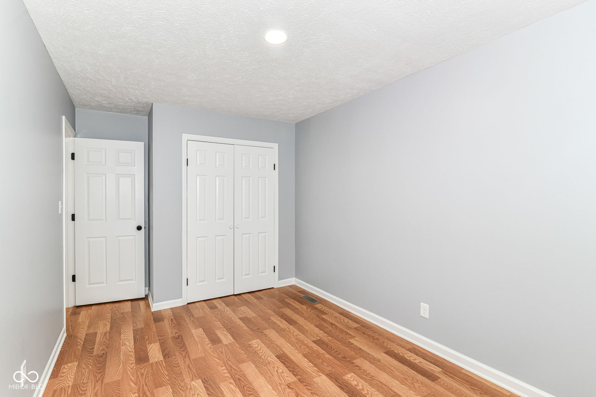 8445 Montery Road Indianapolis, IN 46226 - Photo 13 of 28