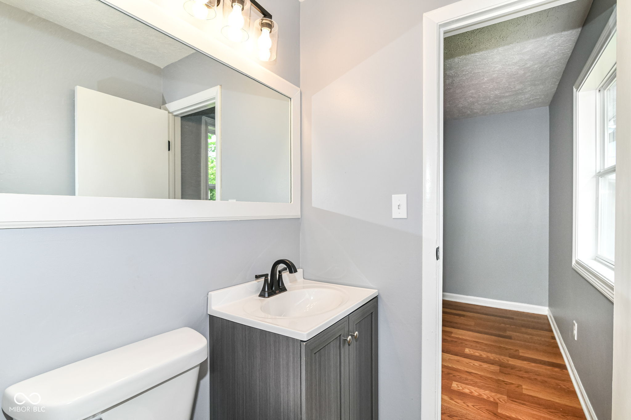 8445 Montery Road Indianapolis, IN 46226 - Photo 14 of 28