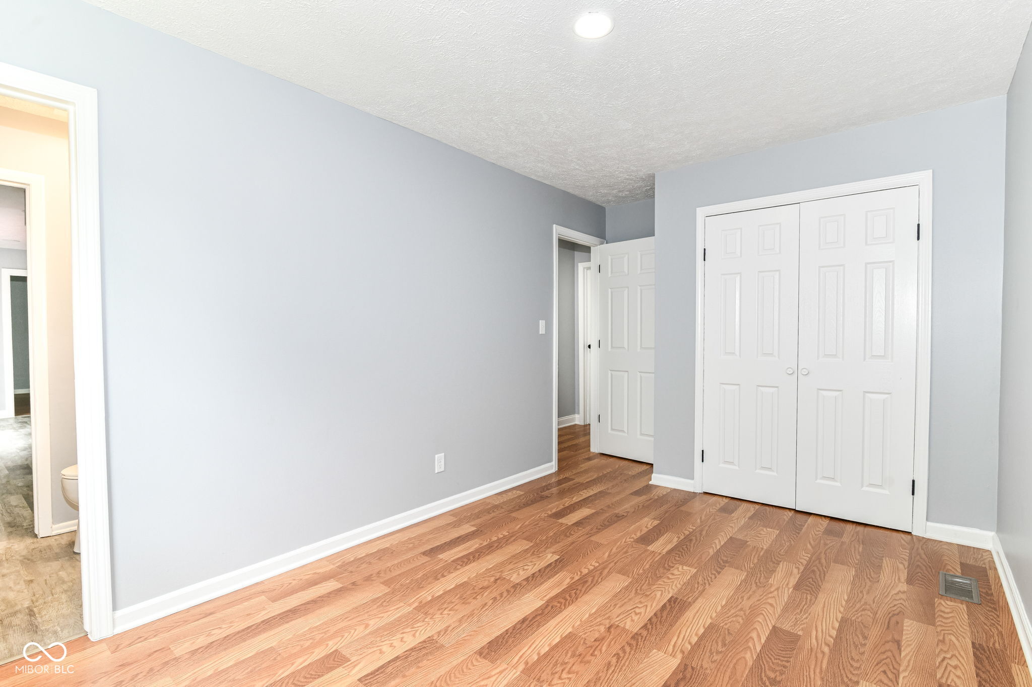 8445 Montery Road Indianapolis, IN 46226 - Photo 16 of 28