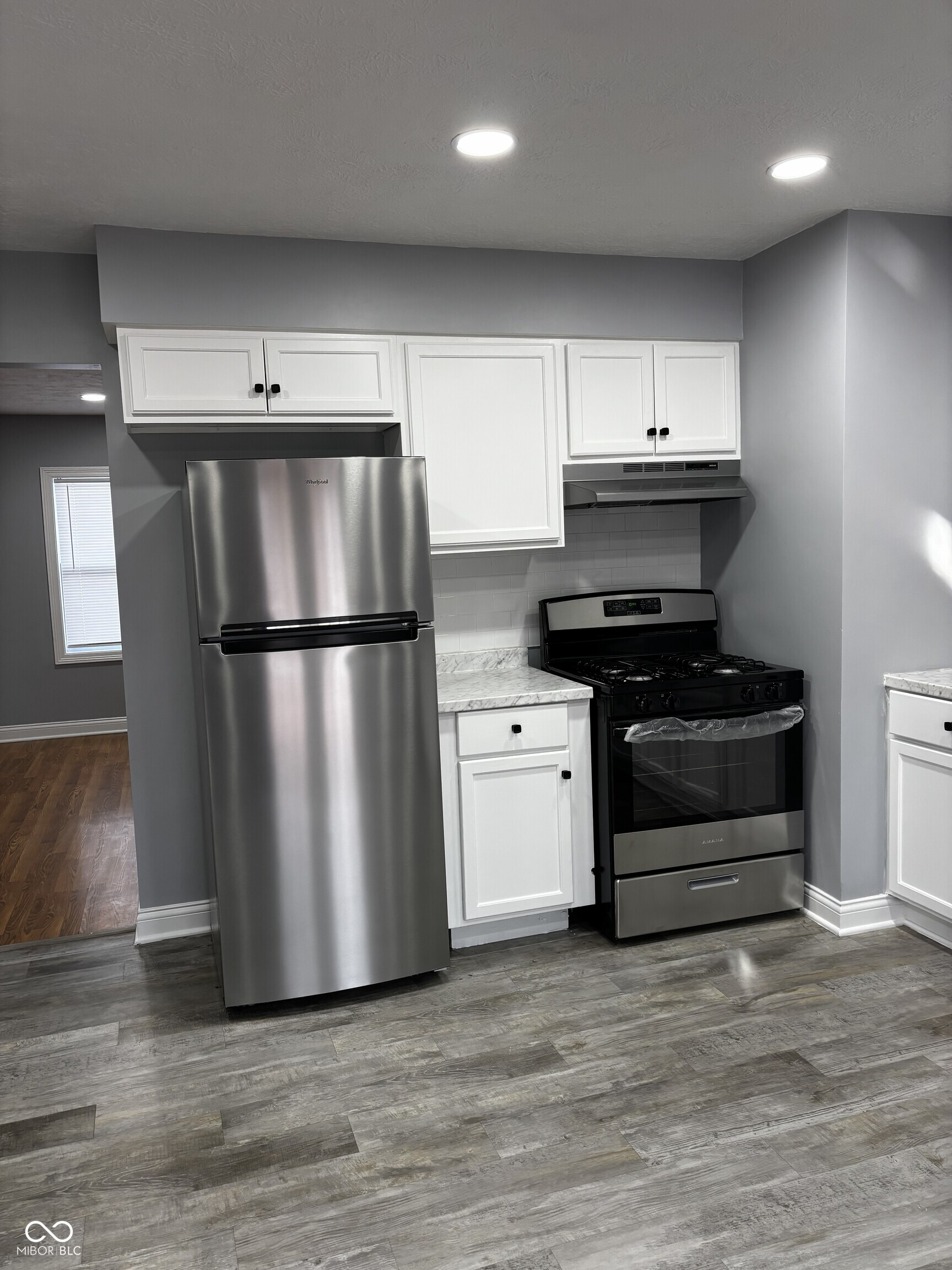 8445 Montery Road Indianapolis, IN 46226 - Photo 6 of 28