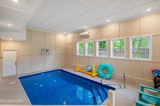 $1,600,000 | 2864 Owens Rdg Way, Sevierville, TN 37876