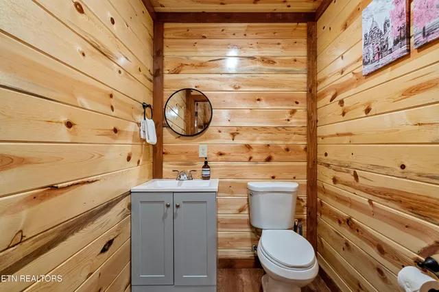 $1,600,000 | 2864 Owens Rdg Way, Sevierville, TN 37876