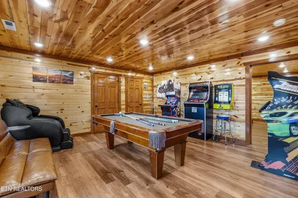 $1,588,000 | 2864 Owens Rdg Way, Sevierville, TN 37876