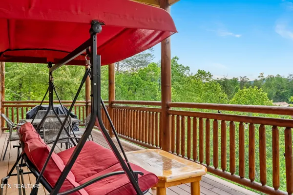 $1,588,000 | 2864 Owens Rdg Way, Sevierville, TN 37876