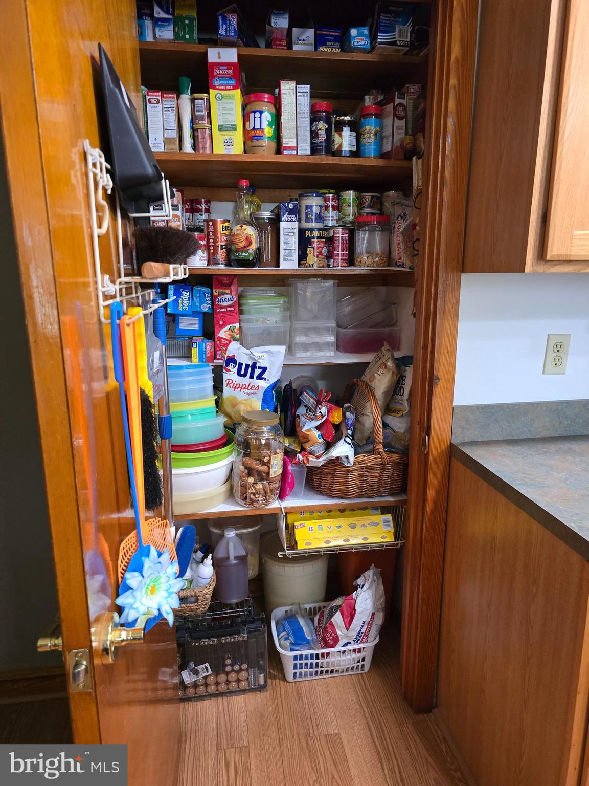 18631 Cherryfield Road Drayden, MD 20630 - Photo 17 of 45 a room with lots of different kinds of food